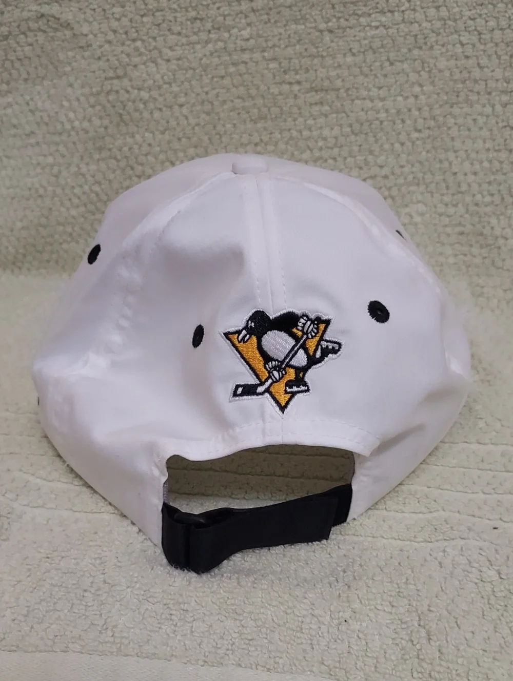 Adidas Penguins Hat